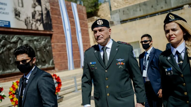Le chef de l'armée israélienne met en garde Netanyahou sur le gel de la conscription des Haredim