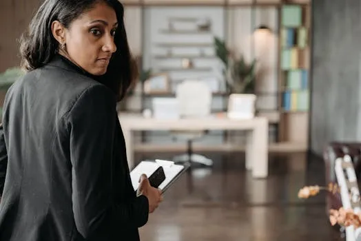 Ila Tripathi : Profil et carrière d'une fonctionnaire IAS