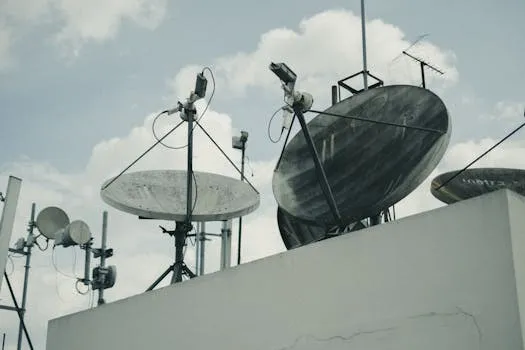 Satellite Drishti : Technologie de surveillance pénétrant les nuages