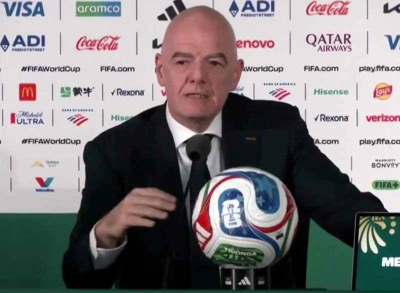 Infantino défend la gestion des visas face à la controverse