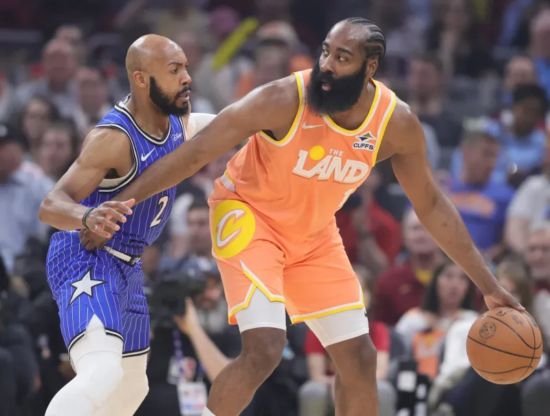 Le rôle de James Harden, clé pour les Cavs face aux Raptors