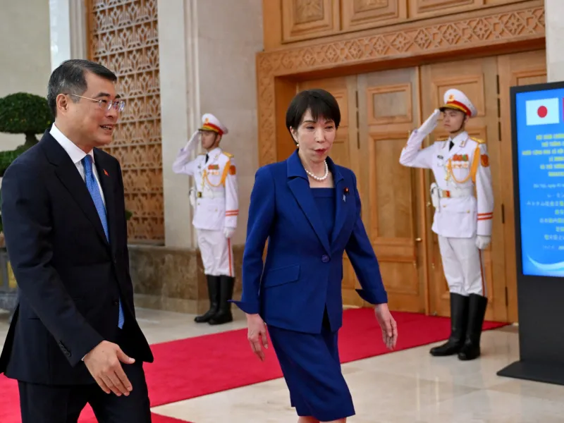 La Première ministre japonaise Takaichi promet une coopération énergétique avec le Vietnam