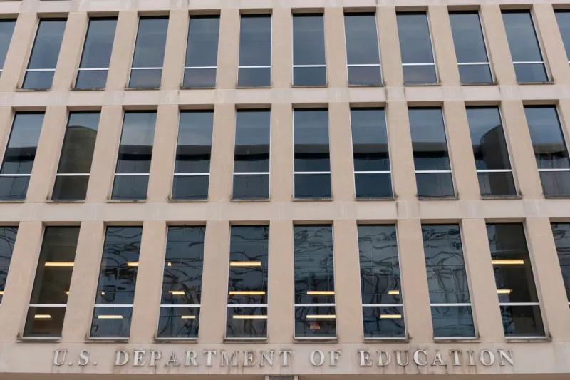 Des juges bloquent les règles de Trump sur l'annulation de prêts étudiants