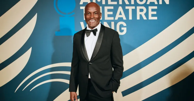 Kenny Leon publie un nouveau livre avec une préface de Tom Hanks