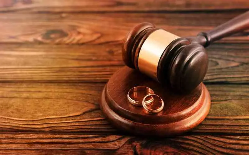 Un tribunal kenyan ordonne à un homme de payer 4 vaches pour la dot
