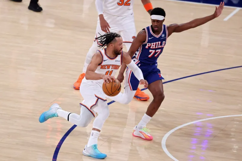 Les Knicks écrasent les 76ers 137-98; Brunson marque 35 points