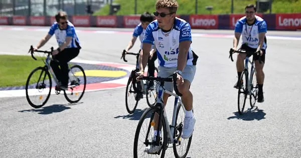 Liam Lawson évoque son avenir en F1 face aux rumeurs