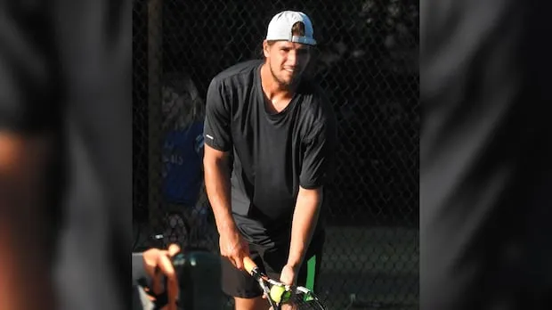 Un policier de Londres témoigne avoir craint pour sa vie lors de la fusillade du pro de tennis de Sarnia