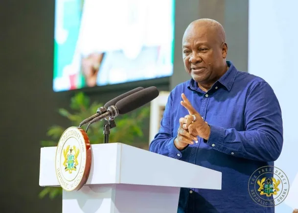 Mahama réclame une loi contre le sexe contre emploi