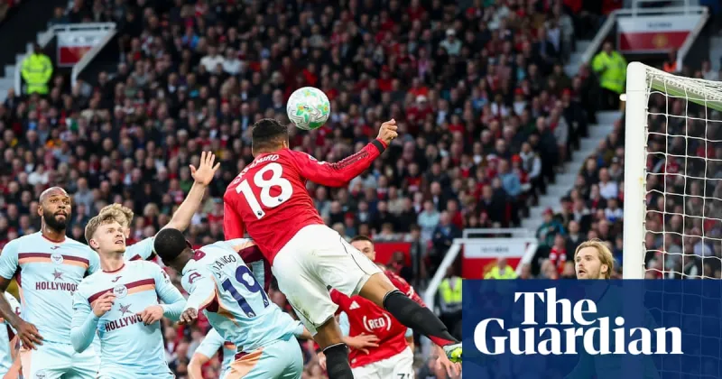 Man Utd bat Brentford 3-0, se rapproche de la Ligue des champions