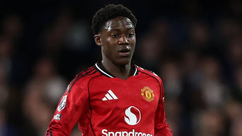 Man Utd officialise le nouveau contrat de Kobbie Mainoo