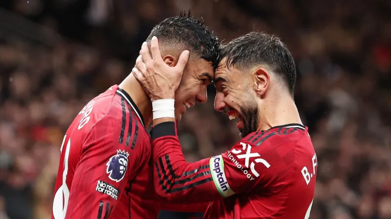 Man Utd pourrait réaliser le souhait de transfert de Fernandes après les retours de Casemiro