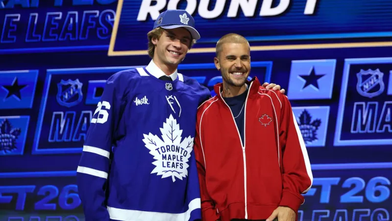 Les Maple Leafs choisissent Gavin McKenna au premier rang du repêchage 2026