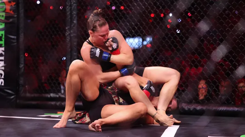 Matt Brown critique le combat de retour de Ronda Rousey contre Gina Carano