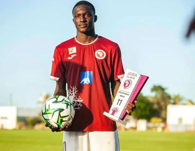 Mbodji pisté par le FC Metz