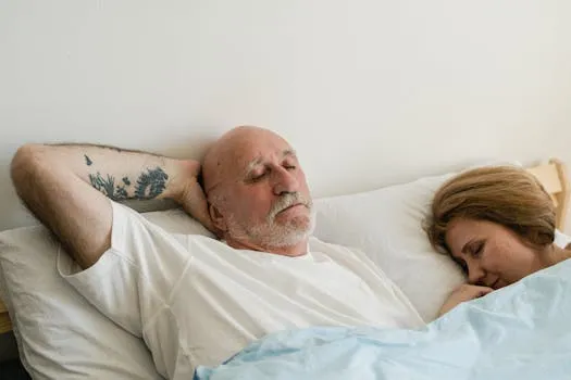 Les siestes matinales liées à des risques pour la santé chez les seniors