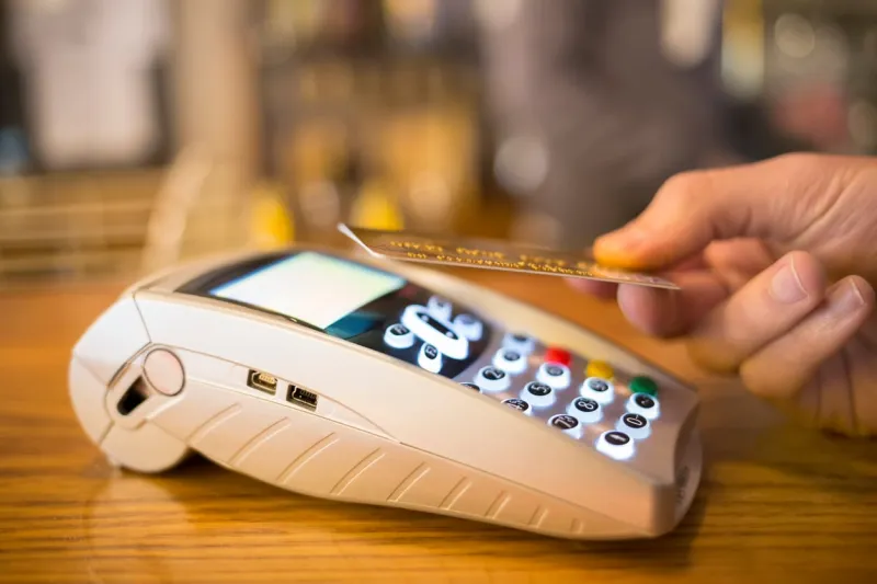 Maroc accélère l'ouverture du marché des paiements électroniques