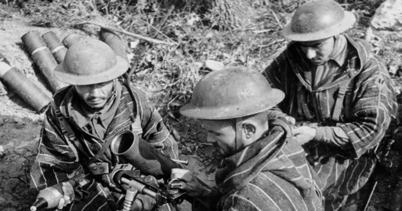 L'ambassadeur du Maroc honore les soldats de la bataille de Kapelle
