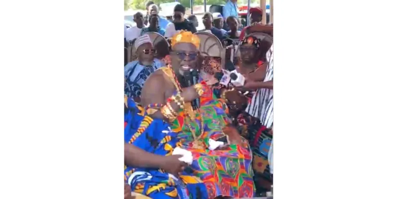 Le président régional du NDC installé comme Nkosoɔhene de Kwanyako