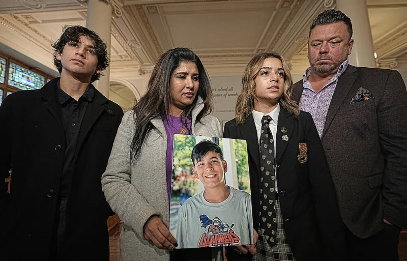 Un quasi-accident près d'un mémorial relance les appels à la sécurité routière