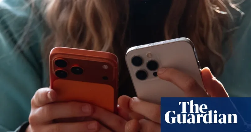 La Nouvelle-Zélande envisage d'interdire les réseaux sociaux aux moins de 16 ans