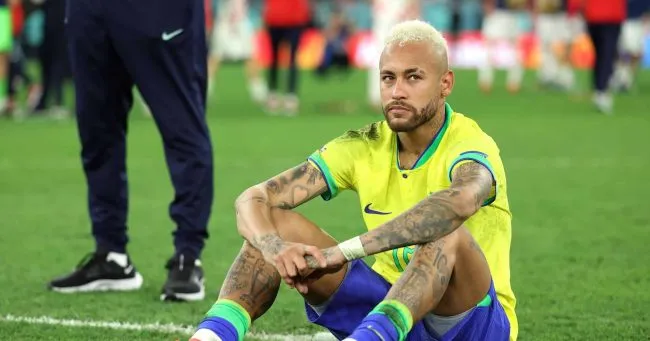 Neymar forfait pour Brésil-Égypte en Coupe du monde