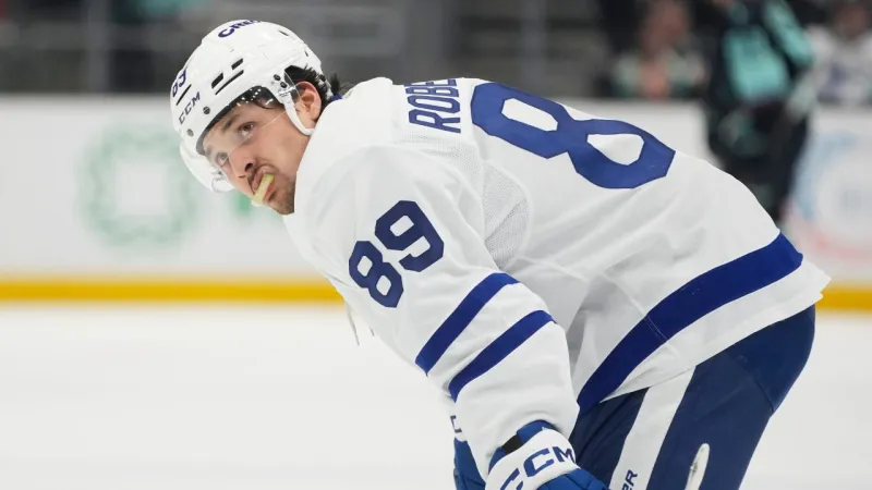 L'avenir de Nick Robertson avec les Maple Leafs incertain