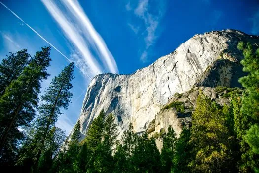 Aucun incident vérifié de drapeau profané à Yosemite