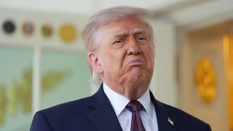 Aucun rapport vérifié d'un blocus de Trump dans le détroit d'Hormuz