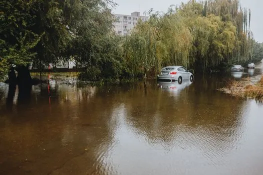 Prévisions à NYC : fumée, inondations, vents violents