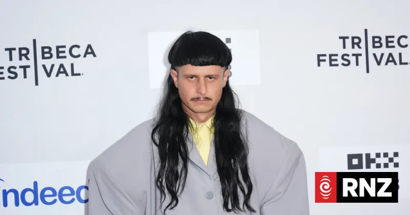 Oliver Tree porté disparu après un accident d'hélicoptère en Australie