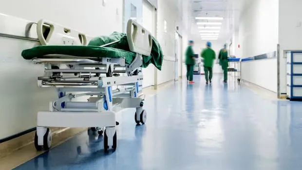 Infirmières de l'Ontario contestent l'interdiction de grève