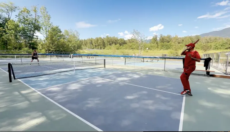 Tournoi de pickleball amasse plus de 4 000 $ pour l'ACSM