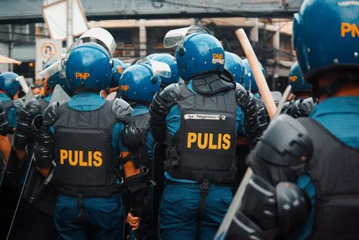 PNP en alerte pour le typhon Francisco (Mekkhala)