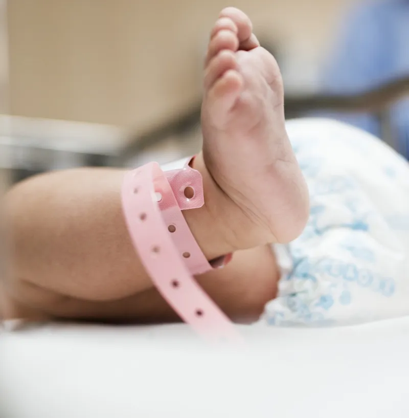 La dépression post-partum atteint son pic 2 semaines après l'accouchement