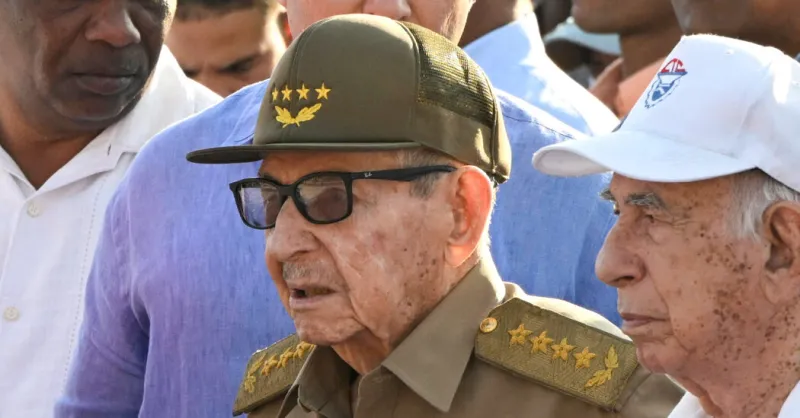 Pression pour inculper Raúl Castro pour les crimes des années 1990