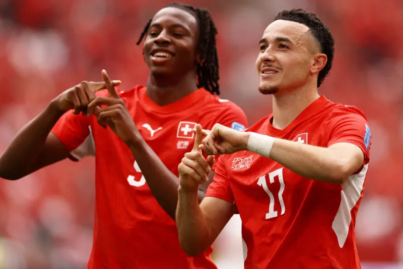 Madibo du Qatar suspendu 5 matchs pour fracture de Koné