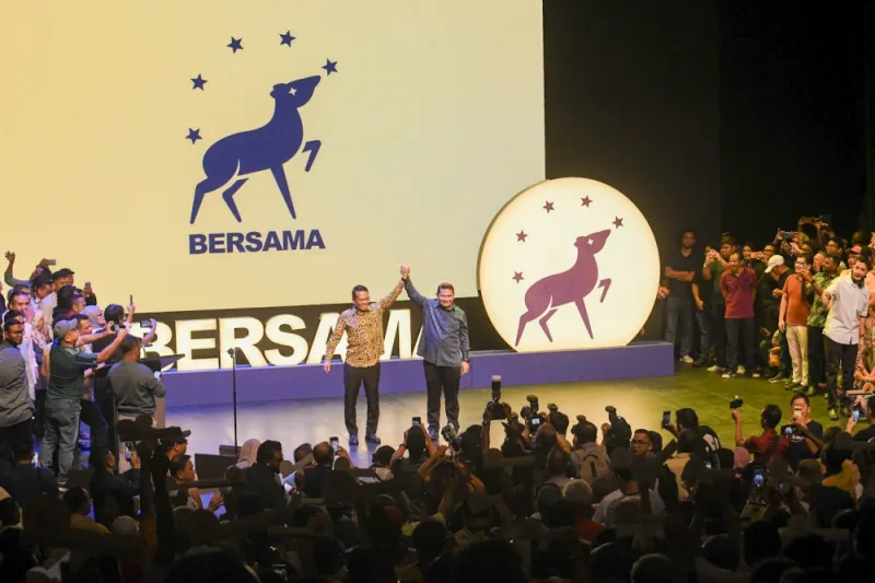 Rafizi et Nik Nazmi démissionnent comme députés de Pandan et Setiawangsa