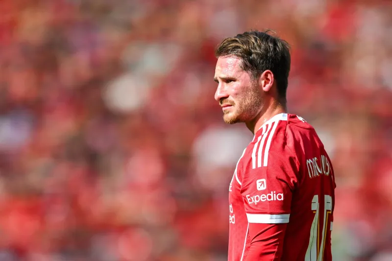 Le Real Madrid et le Barcelone visent un milieu de Liverpool