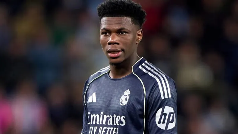 Real Madrid garde Tchouameni malgré l'intérêt de Man Utd