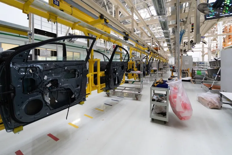 Renault prévoit de supprimer 2.400 postes d'ingénieurs dans le monde