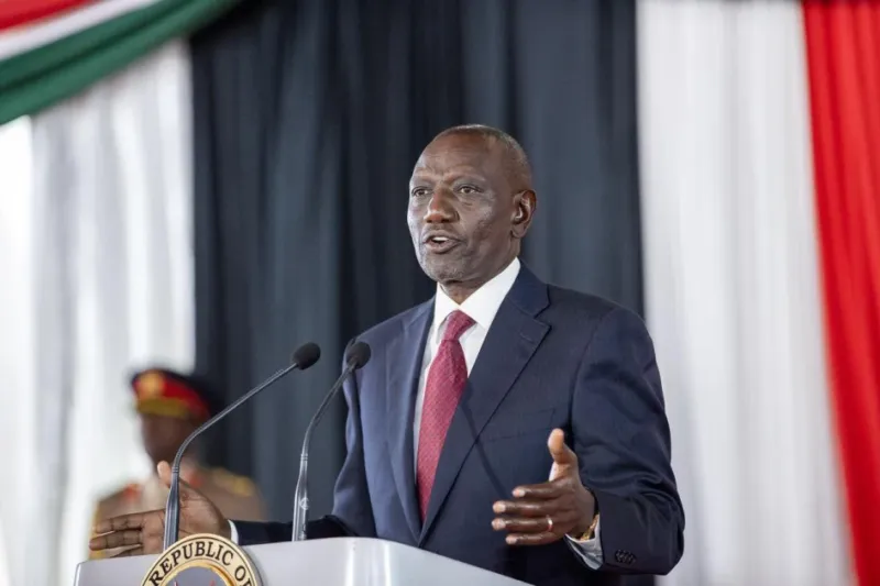 Ruto confie son second mandat à Dieu, prône la paix
