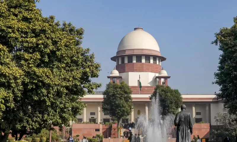 SC Asks BCI for Stand on Age Cap for Law Courses