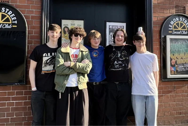 Shoehorn : des ados de Bury décrochent un concert à Manchester
