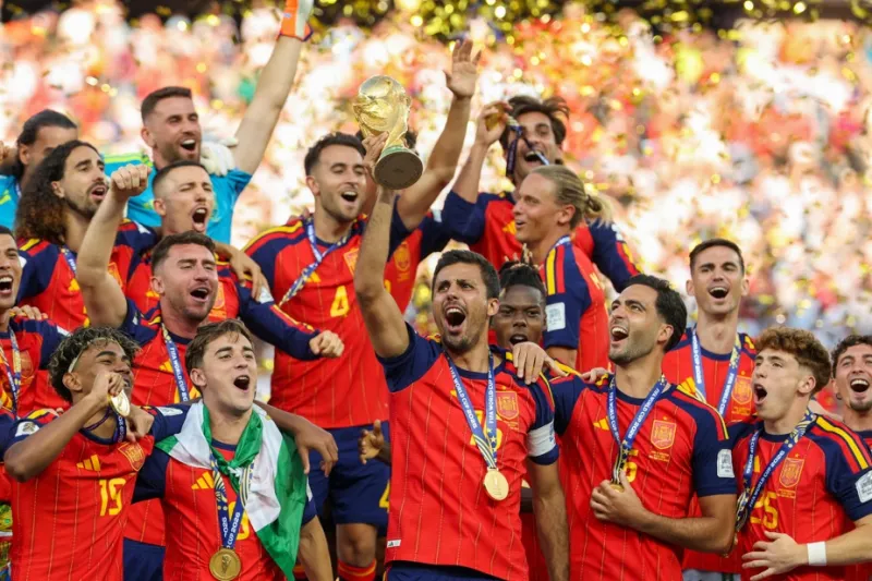L'Espagne en tête du classement FIFA, détrône l'Argentine; France 3e