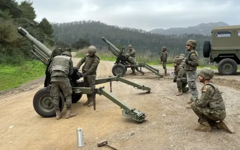 L'armée espagnole mène des exercices de défense aérienne à Ceuta