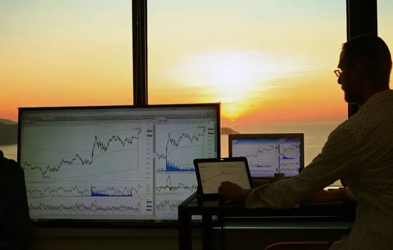Actions à suivre : Britannia, SBI, Pidilite, Titan, Urban Company, Waaree Energies, BSE, Lenskart