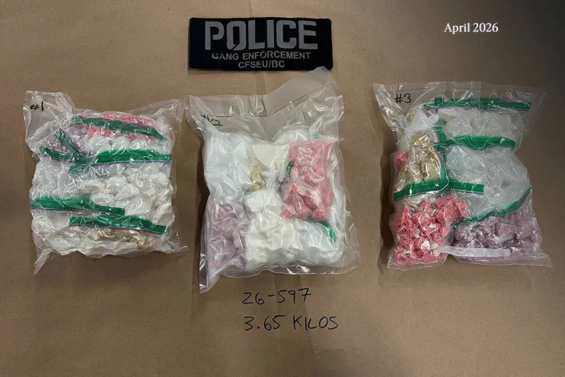 Contrôle routier à Surrey : 3,5 kg de drogues saisis, 2 arrestations