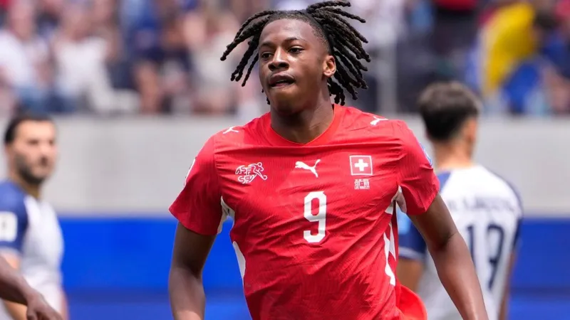 Suisse 4-1 Bosnie: Le doublé de Manzambi scelle la victoire