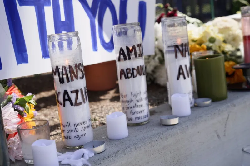 Adolescent de la fusillade de mosquée à San Diego signalé pour idolâtrie nazie